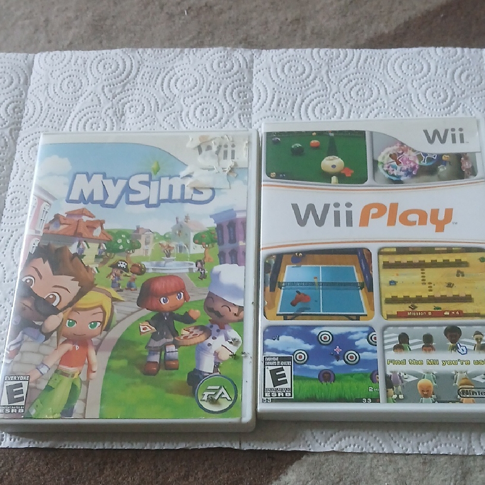 MySims and Wii Play Video Game Set - White